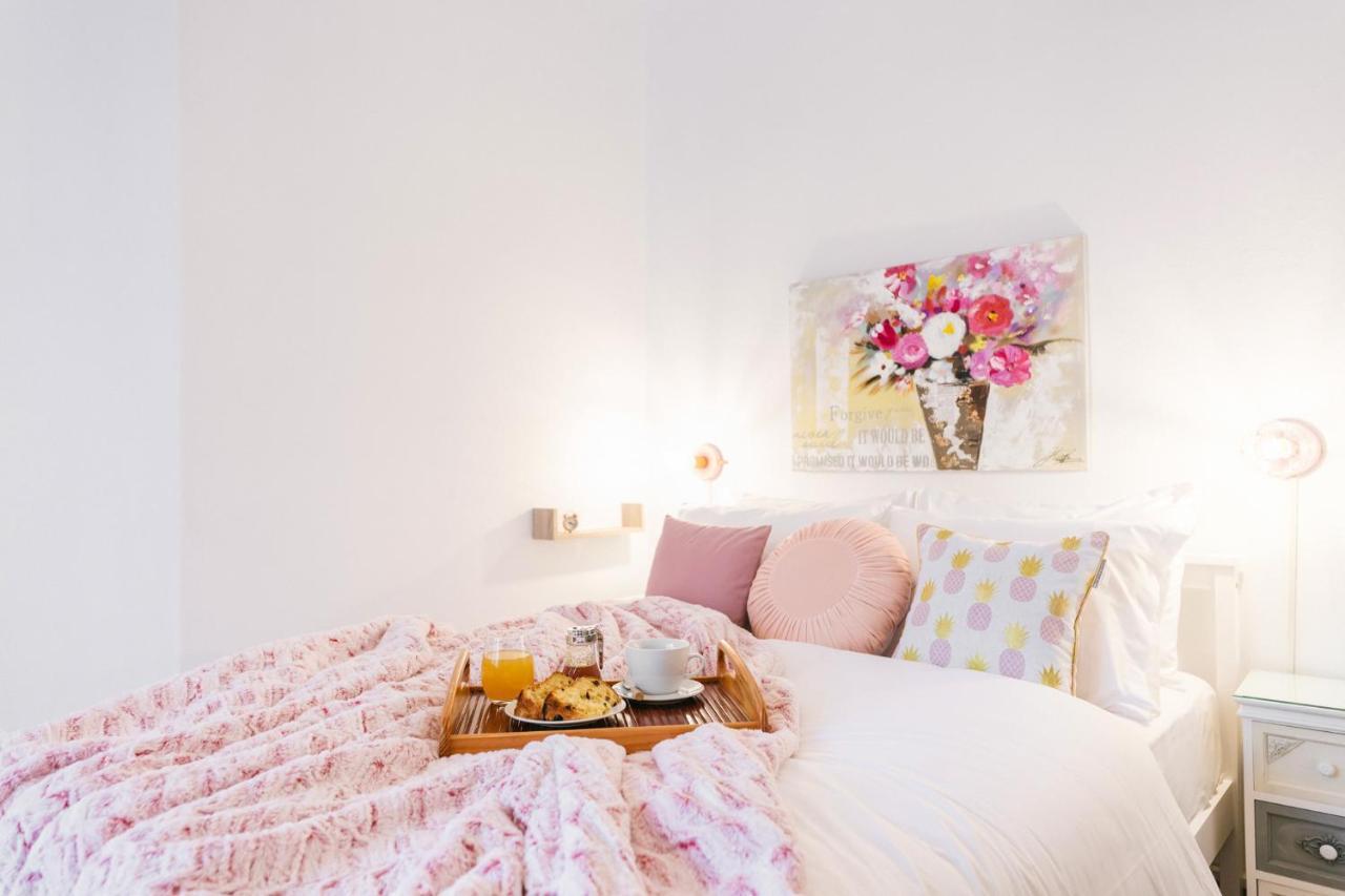 Grand Lux Apartment Сере Экстерьер фото
