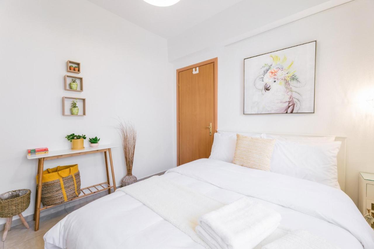 Grand Lux Apartment Сере Экстерьер фото